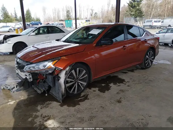 1N4BL4CV0LC252077 2020 NISSAN ALTIMA - Image 2