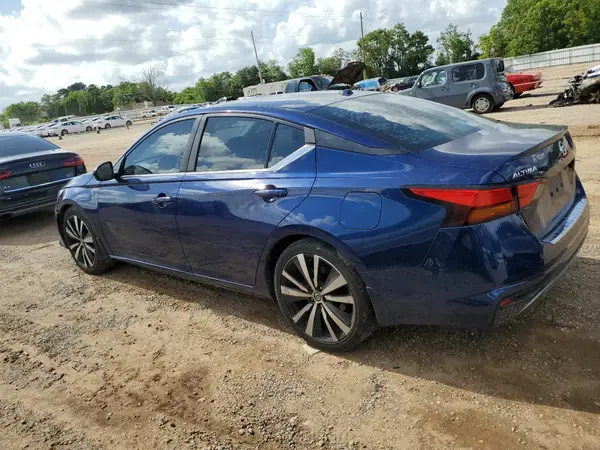 1N4BL4CV0LC260647 2020 NISSAN ALTIMA - Image 2