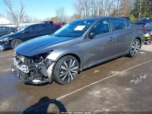 1N4BL4CV0LC284219 2020 NISSAN ALTIMA - Image 2