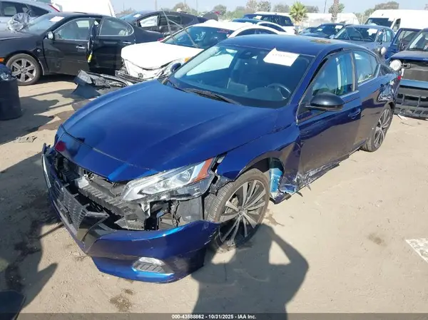 1N4BL4CV0LN301489 2020 NISSAN ALTIMA - Image 2
