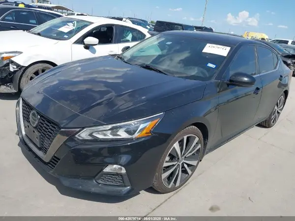 1N4BL4CV0LN307292 2020 NISSAN ALTIMA - Image 2