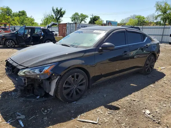 1N4BL4CV0LN318194 2020 NISSAN ALTIMA - Image 1