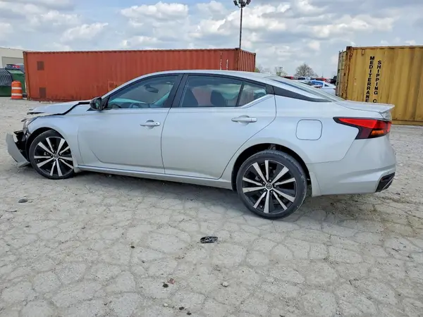 1N4BL4CV0MN324448 2021 NISSAN ALTIMA - Image 2
