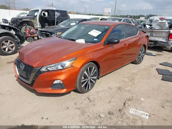 1N4BL4CV0MN356915 2021 NISSAN ALTIMA - Image 2