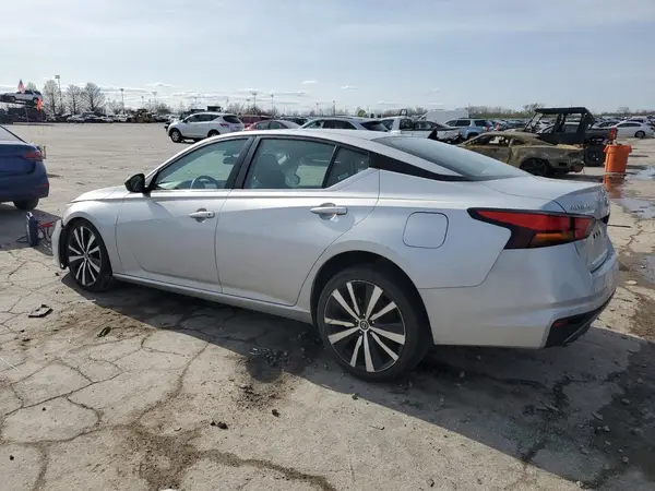 1N4BL4CV0MN366506 2021 NISSAN ALTIMA - Image 2