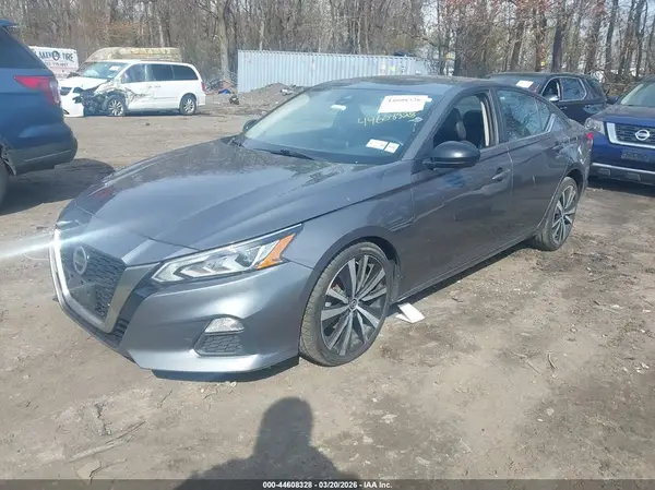 1N4BL4CV0MN369745 2021 NISSAN ALTIMA - Image 2