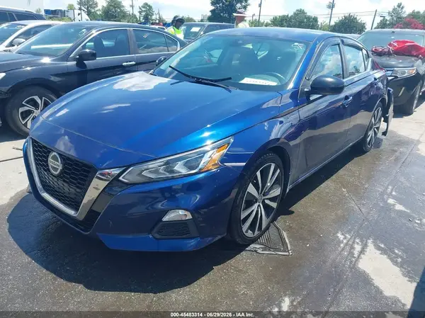 1N4BL4CV0MN379580 2021 NISSAN ALTIMA - Image 2