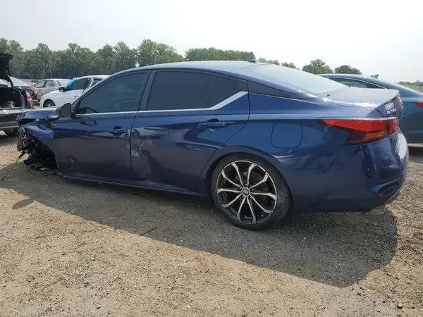 1N4BL4CV0MN388893 2021 NISSAN ALTIMA - Image 2