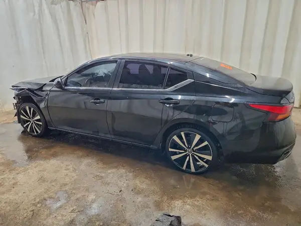 1N4BL4CV0MN391566 2021 NISSAN ALTIMA - Image 2