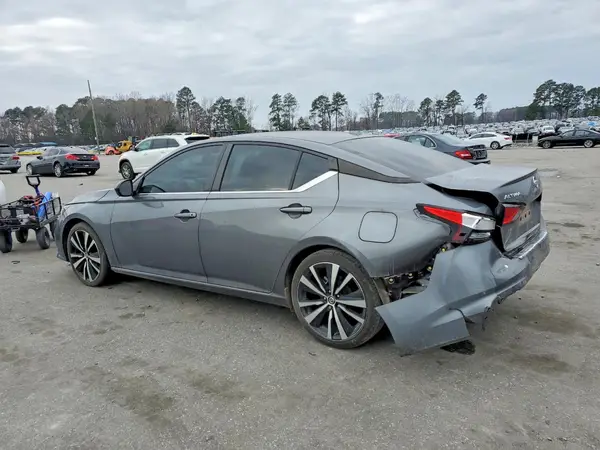 1N4BL4CV0MN398596 2021 NISSAN ALTIMA - Image 2