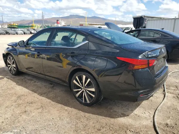 1N4BL4CV0MN405143 2021 NISSAN ALTIMA - Image 2
