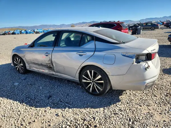 1N4BL4CV0MN412254 2021 NISSAN ALTIMA - Image 2