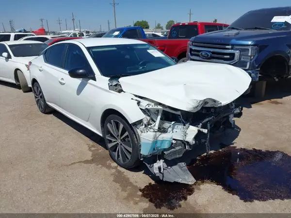 1N4BL4CV0MN415512 2021 NISSAN ALTIMA - Image 1