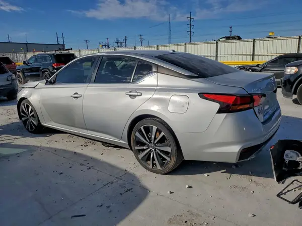 1N4BL4CV0NN308283 2022 NISSAN ALTIMA - Image 2