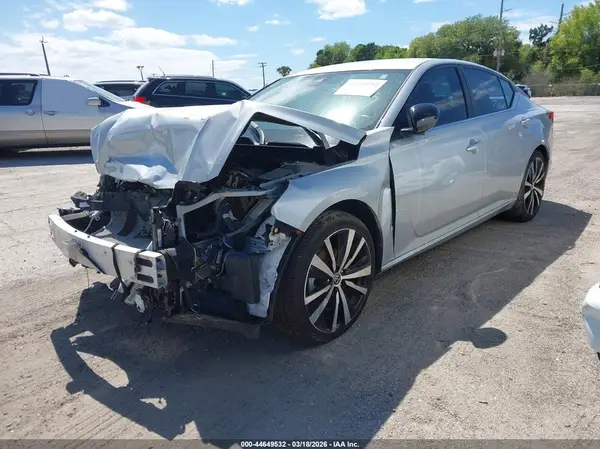 1N4BL4CV0NN316920 2022 NISSAN ALTIMA - Image 2