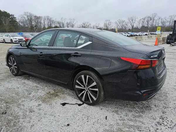 1N4BL4CV0NN318294 2022 NISSAN ALTIMA - Image 2