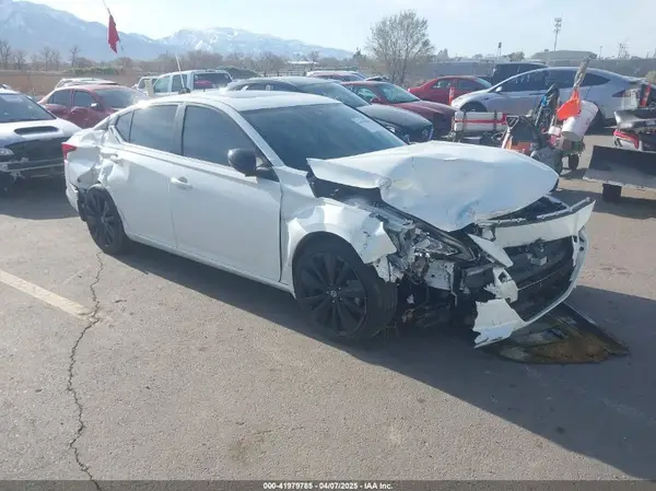 1N4BL4CV0NN321129 2022 NISSAN ALTIMA - Image 1