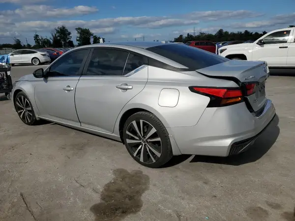 1N4BL4CV0NN324905 2022 NISSAN ALTIMA - Image 2