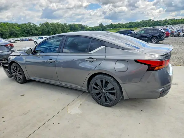 1N4BL4CV0NN326458 2022 NISSAN ALTIMA - Image 2