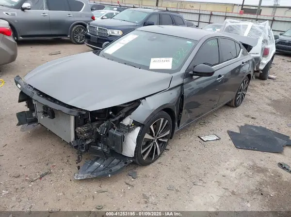 1N4BL4CV0NN327576 2022 NISSAN ALTIMA - Image 2