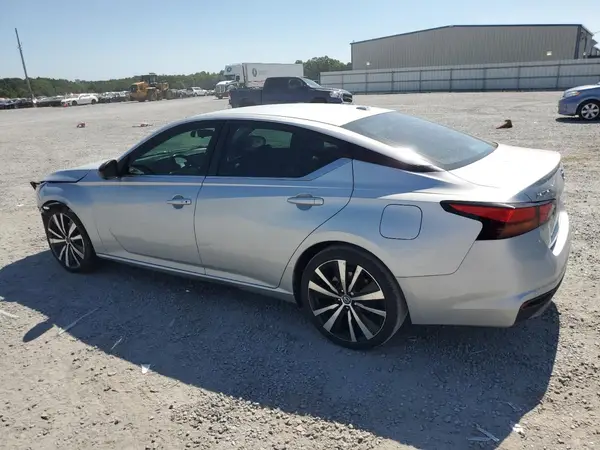 1N4BL4CV0NN332499 2022 NISSAN ALTIMA - Image 2
