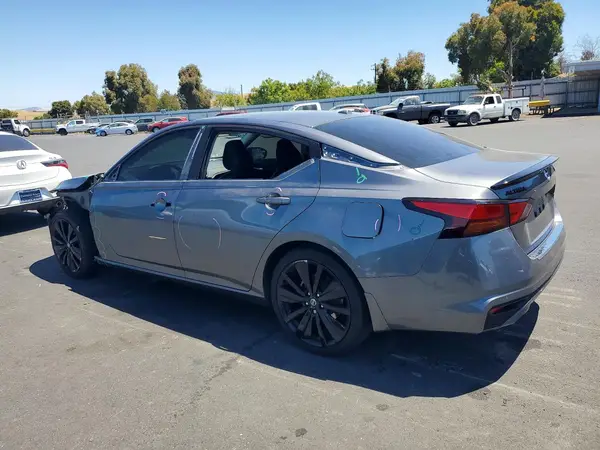 1N4BL4CV0NN341588 2022 NISSAN ALTIMA - Image 2