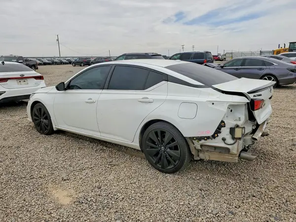 1N4BL4CV0NN345964 2022 NISSAN ALTIMA - Image 2