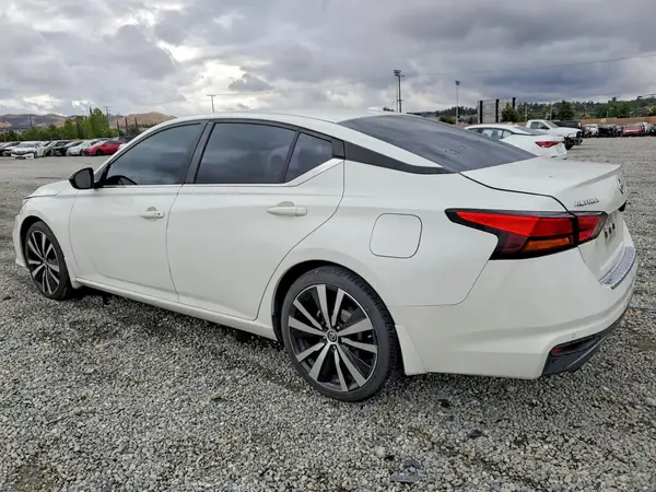 1N4BL4CV0NN348833 2022 NISSAN ALTIMA - Image 2