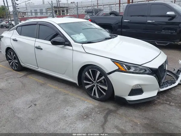 1N4BL4CV0NN353840 2022 NISSAN ALTIMA - Image 1