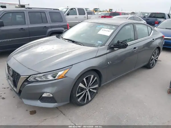 1N4BL4CV0NN386112 2022 NISSAN ALTIMA - Image 2