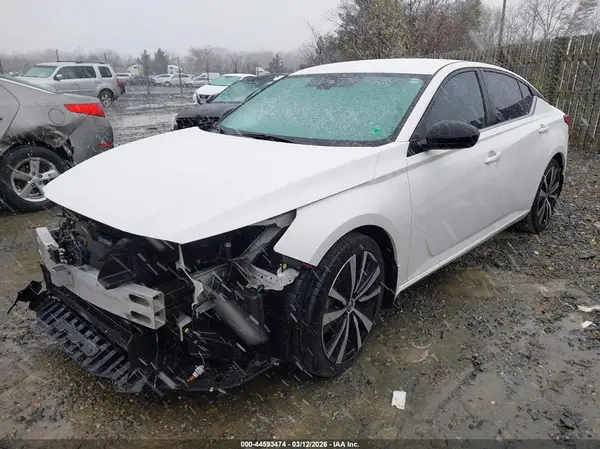 1N4BL4CV0NN389155 2022 NISSAN ALTIMA - Image 2