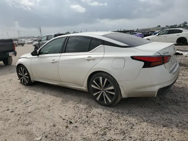 1N4BL4CV0NN390631 2022 NISSAN ALTIMA - Image 2