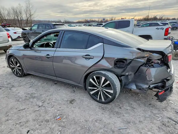 1N4BL4CV0NN391651 2022 NISSAN ALTIMA - Image 2