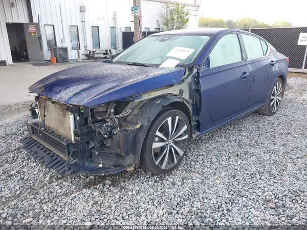 1N4BL4CV0NN395926 2022 NISSAN ALTIMA - Image 2
