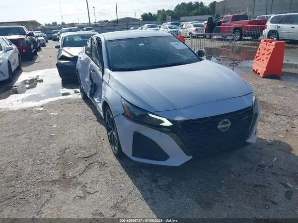 1N4BL4CV0PN310733 2023 NISSAN ALTIMA - Image 1