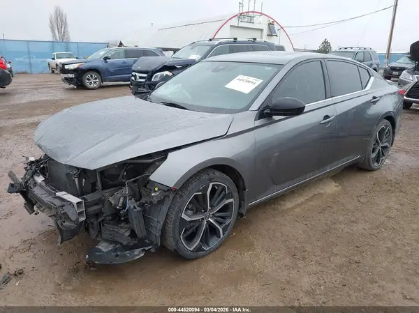 1N4BL4CV0PN329573 2023 NISSAN ALTIMA - Image 2