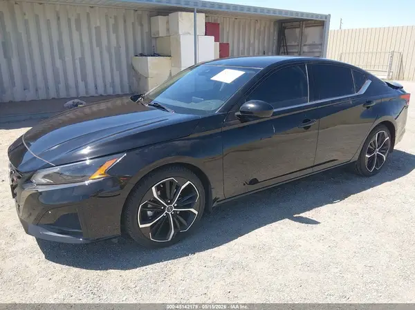1N4BL4CV0PN342467 2023 NISSAN ALTIMA - Image 2