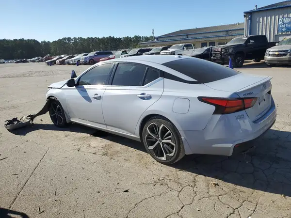 1N4BL4CV0PN343263 2023 NISSAN ALTIMA - Image 2