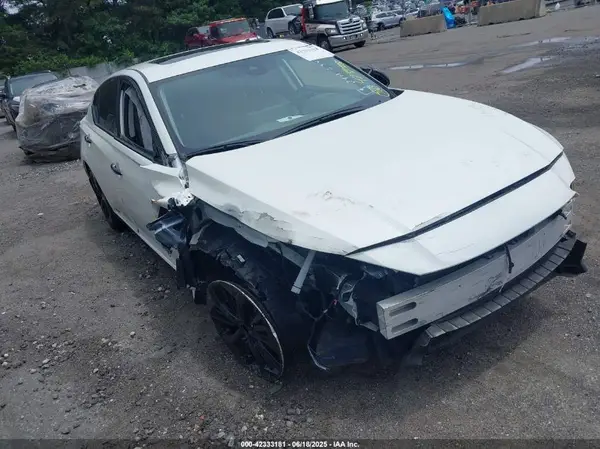 1N4BL4CV0PN389692 2023 NISSAN ALTIMA - Image 1