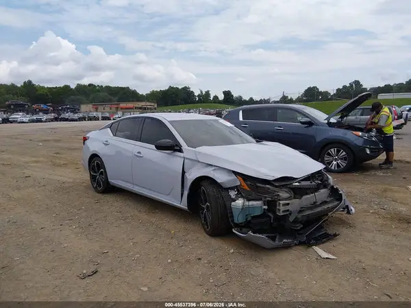 1N4BL4CV0PN416549 2023 NISSAN ALTIMA - Image 1