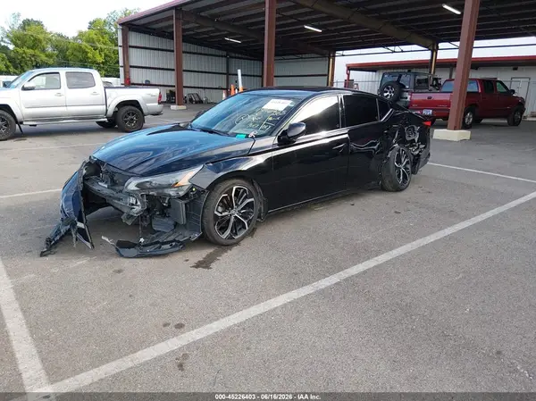 1N4BL4CV0RN307866 2024 NISSAN ALTIMA - Image 2