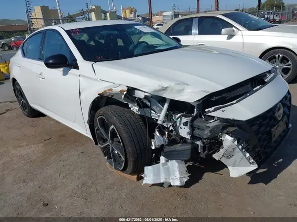 1N4BL4CV0RN313828 2024 NISSAN ALTIMA - Image 1