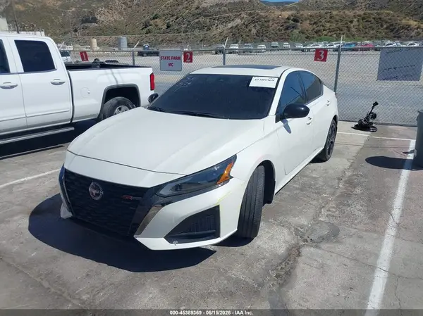 1N4BL4CV0RN316924 2024 NISSAN ALTIMA - Image 2