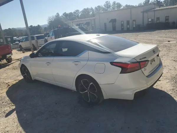 1N4BL4CV0RN331195 2024 NISSAN ALTIMA - Image 2