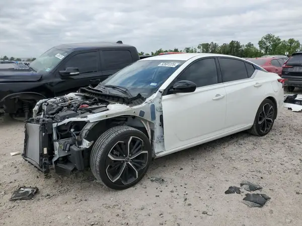 1N4BL4CV0RN353102 2024 NISSAN ALTIMA - Image 1