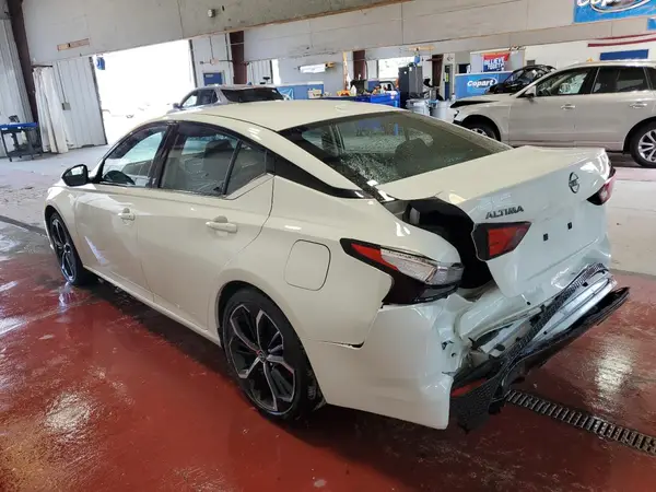 1N4BL4CV0RN363189 2024 NISSAN ALTIMA - Image 2
