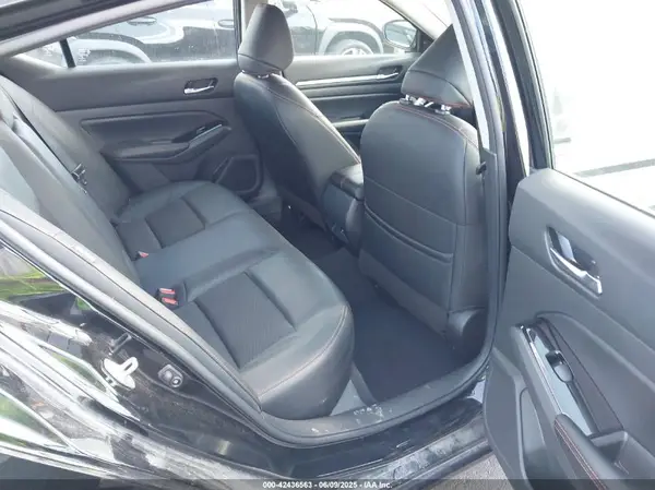 1N4BL4CV0RN372815 2024 NISSAN ALTIMA - Image 8