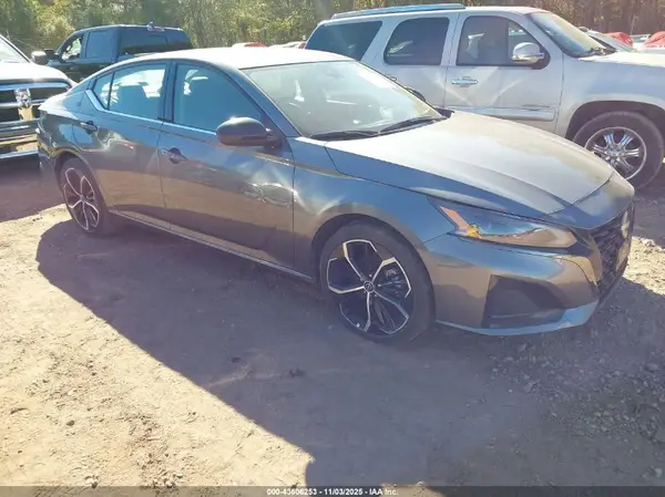 1N4BL4CV0RN383989 2024 NISSAN ALTIMA - Image 1