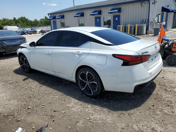 1N4BL4CV0RN419566 2024 NISSAN ALTIMA - Image 2
