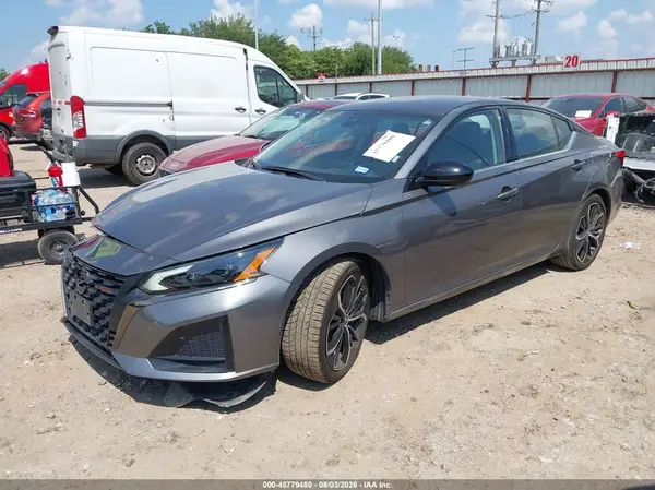 1N4BL4CV0SN308697 2025 NISSAN ALTIMA - Image 2